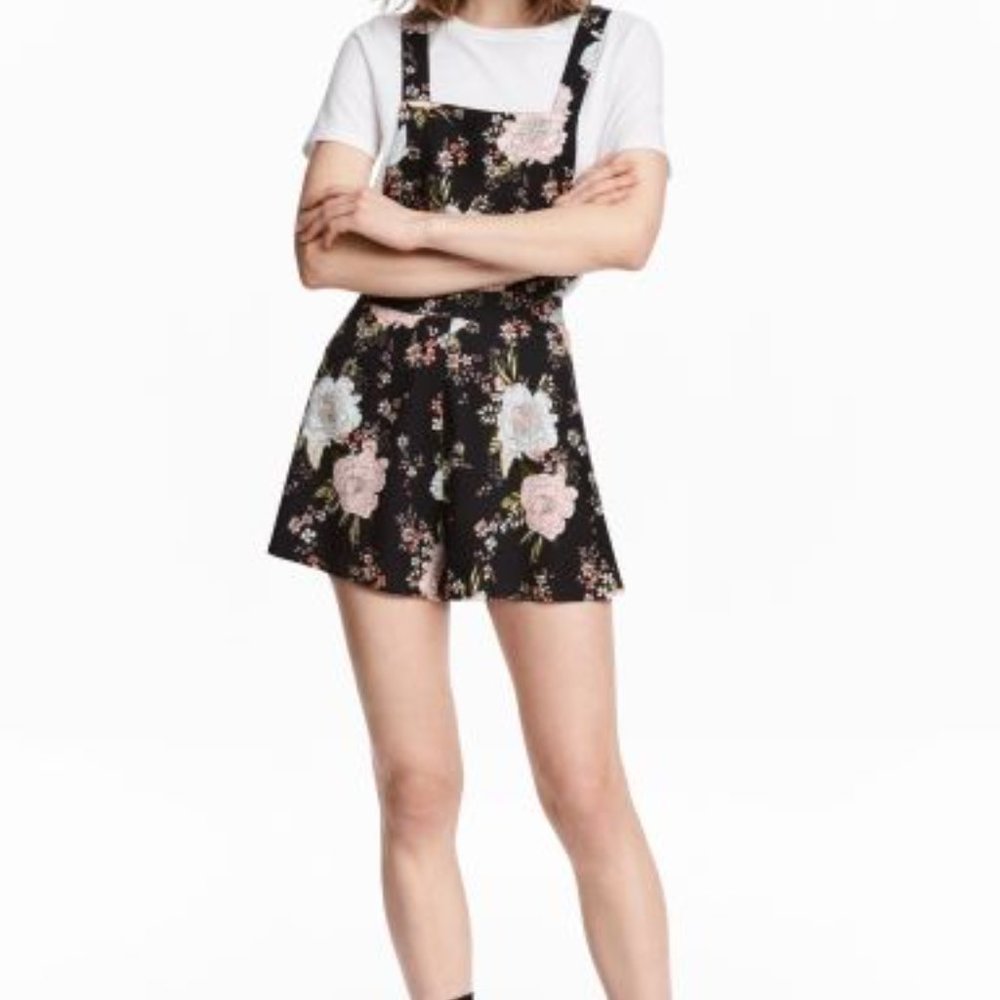 Divided by H&M pinafore/jumper sz 12/black floral pastel/ straps have 2 buttons